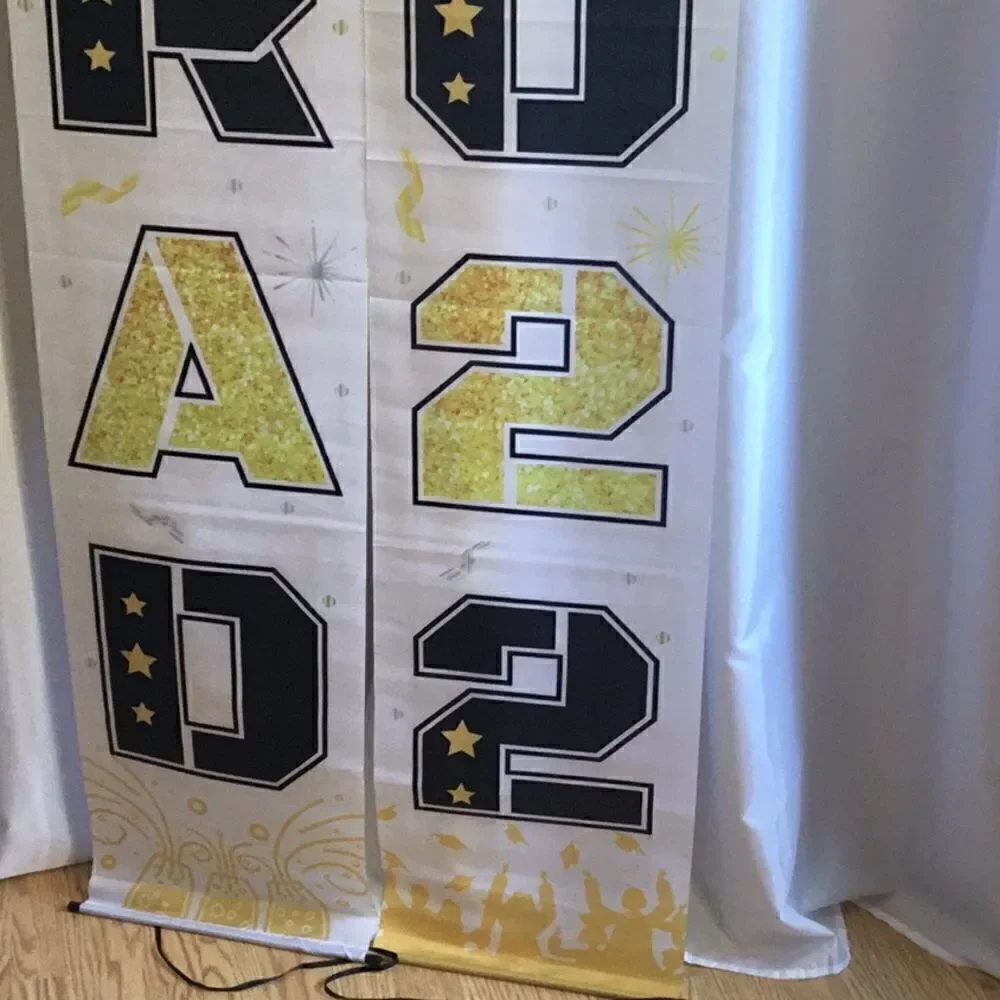New stock graduation banner in polyester material hangers on both ends